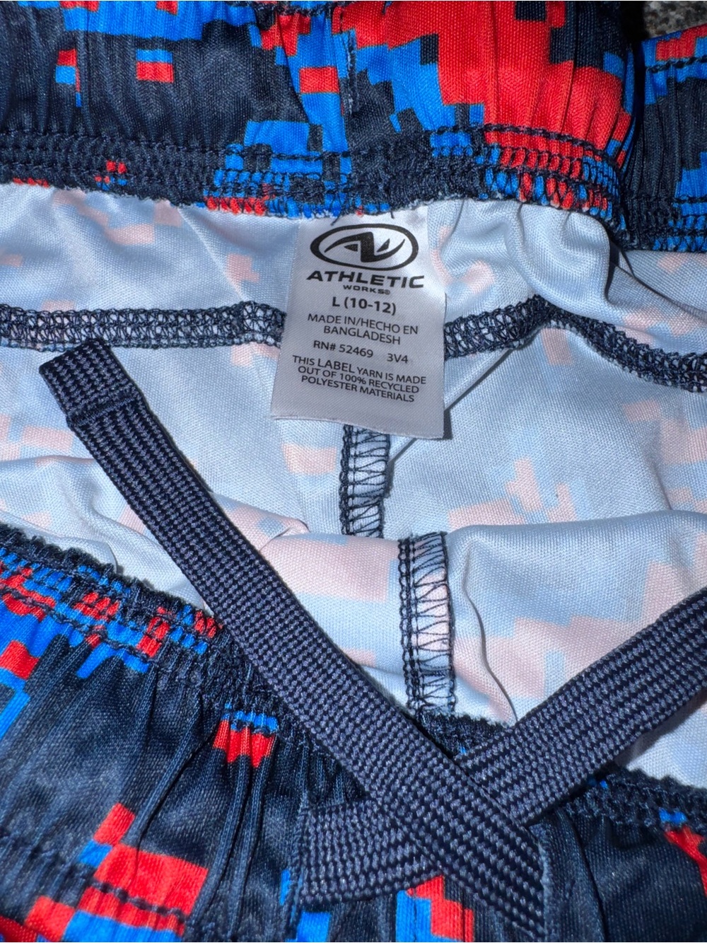 Kids Athletic Shorts Size 10/12 - Picture 3 of 5